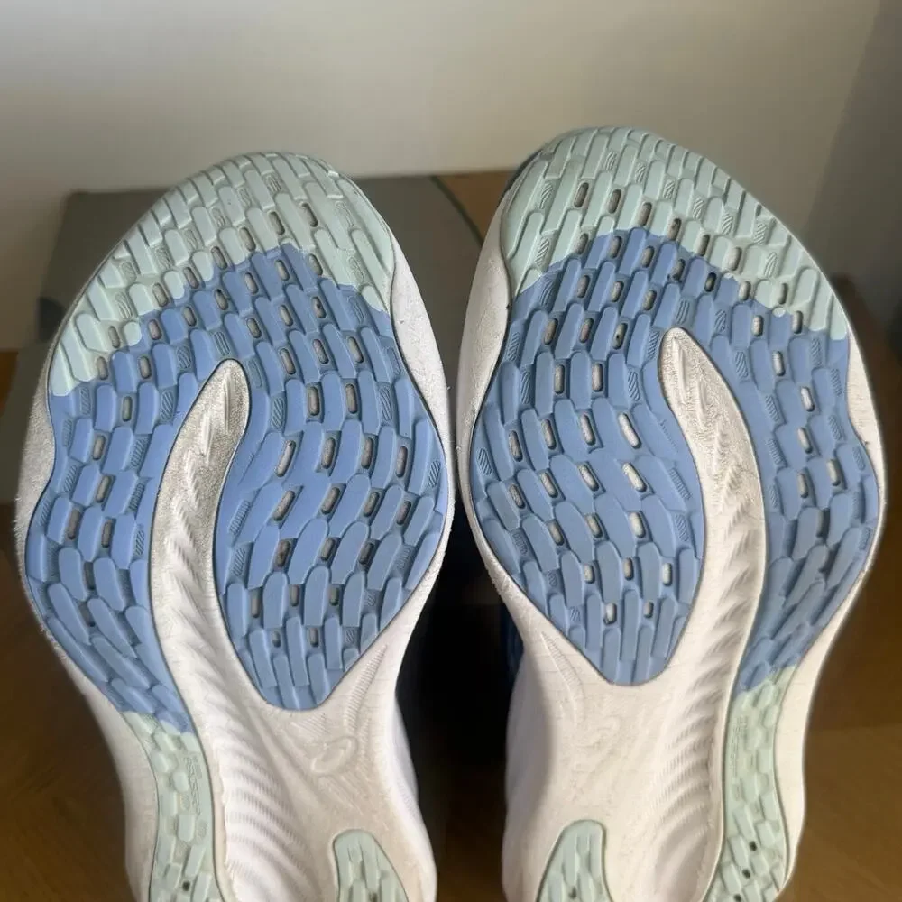 ASICS Gel Nimbus 26 Blue/White Women Running Sneakers- SZ 9